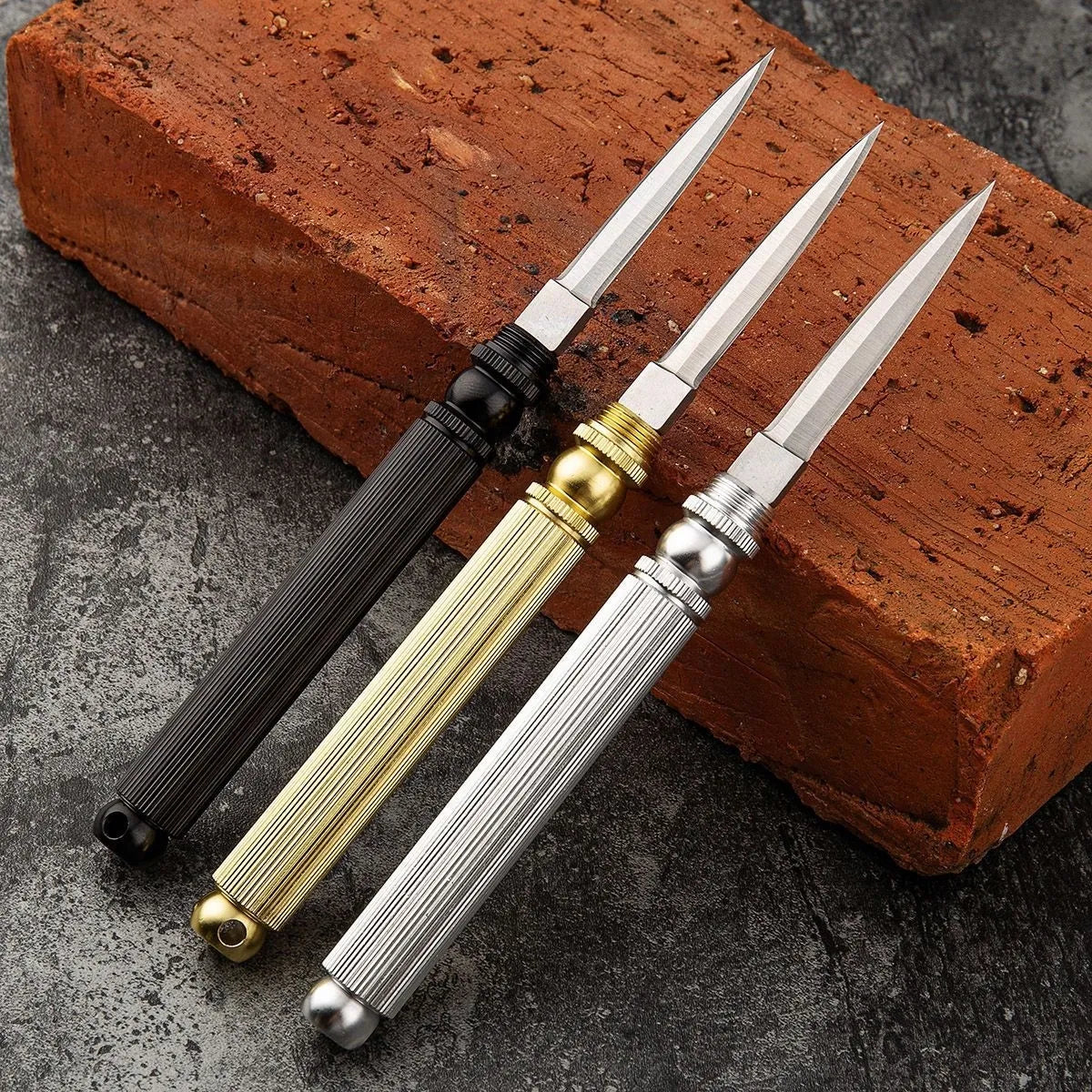 š„Multifunctional self-defense window breaking tool folding knifeć2 Pcsć
